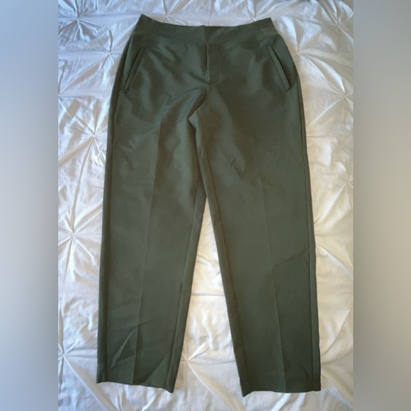 NWOT Athleta Endless High-Rise Pant In Color: “Aspen Olive” S/533636/10 SIZE 12 - Picture 8 of 12